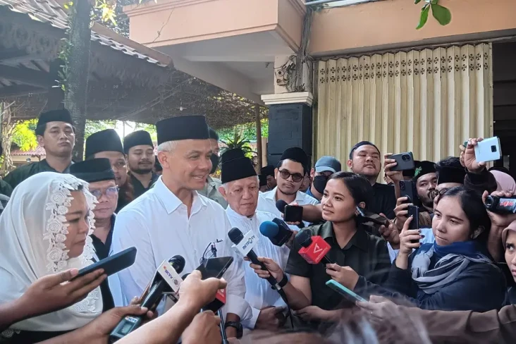 Ziarah ke Makam Gus...