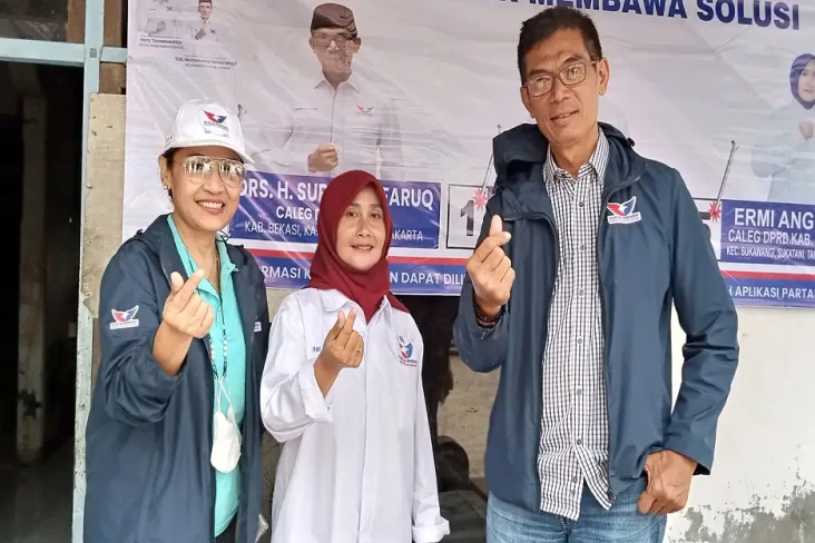Caleg Perindo Sosialisasikan...