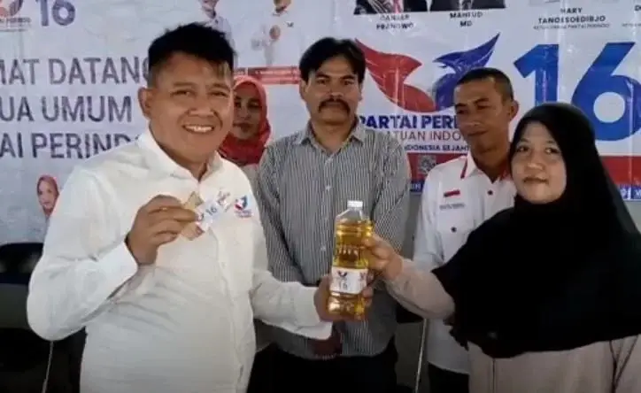 Caleg Perindo Deden...