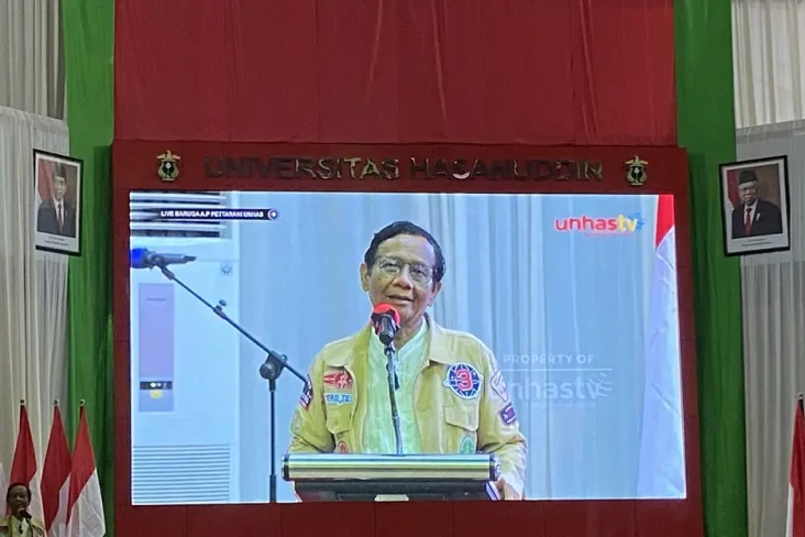 Mahfud Akui Hukum Indonesia...