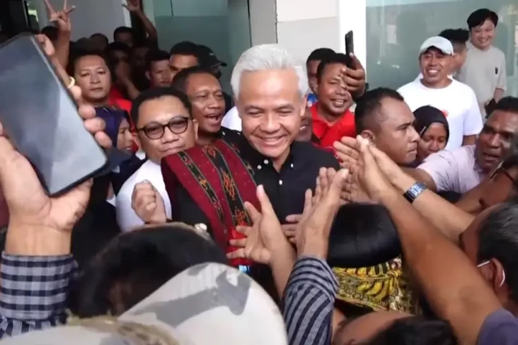 Tinjau Pasar Pucang...