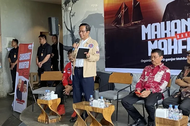 Mahfud Ingatkan Relawan...