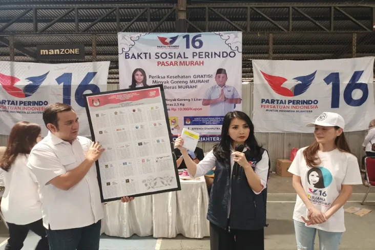 Caleg Perindo Liliana...