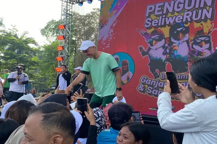 Soal Isu Koalisi dengan...