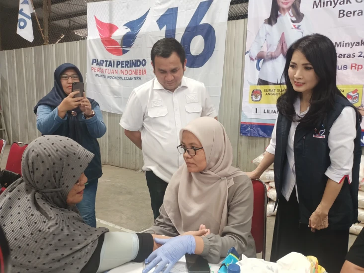 Bazar Sembako dan Berobat...