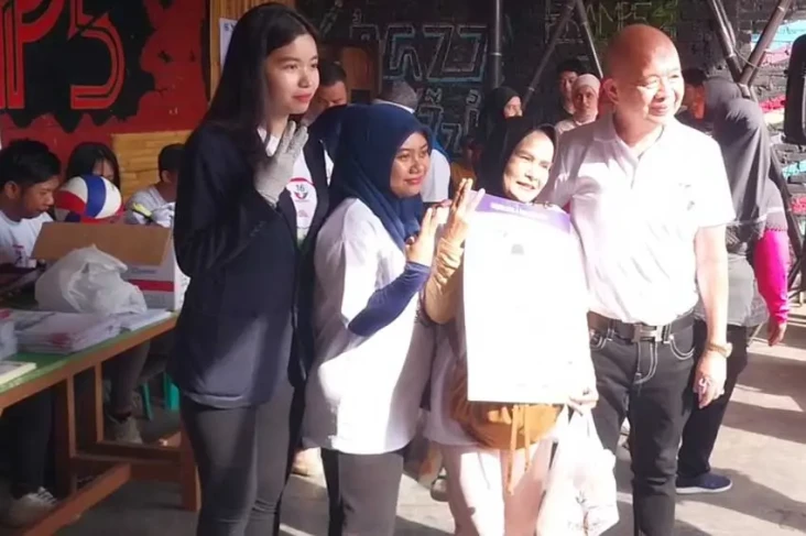 Caleg Perindo Djoni...