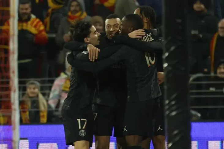 PSG Akhiri Kutukan di...