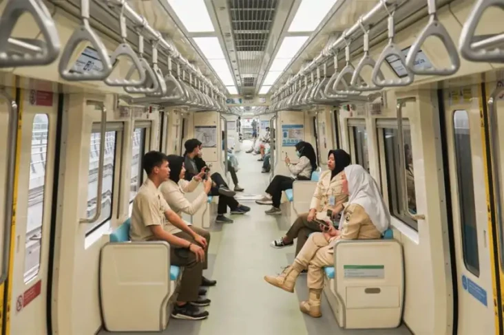 LRT Jabodebek Tambah...