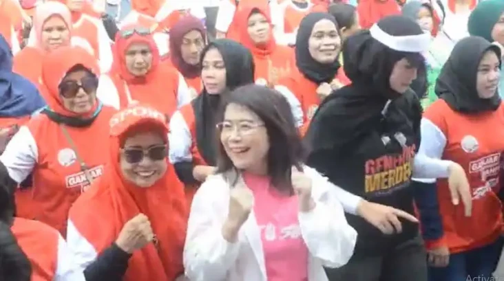 Gelar Senam dan Jalan...