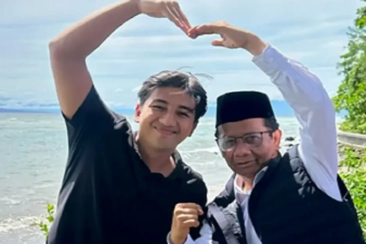 Bareng Harris Vriza,...