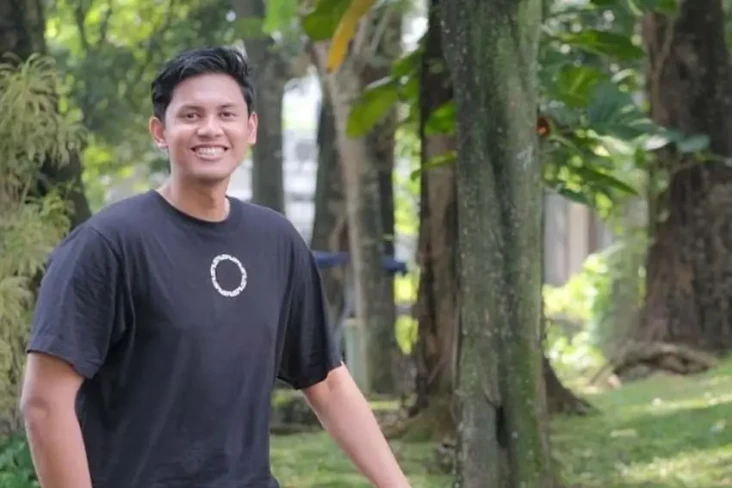 Mengenal Ibnu Wardani,...