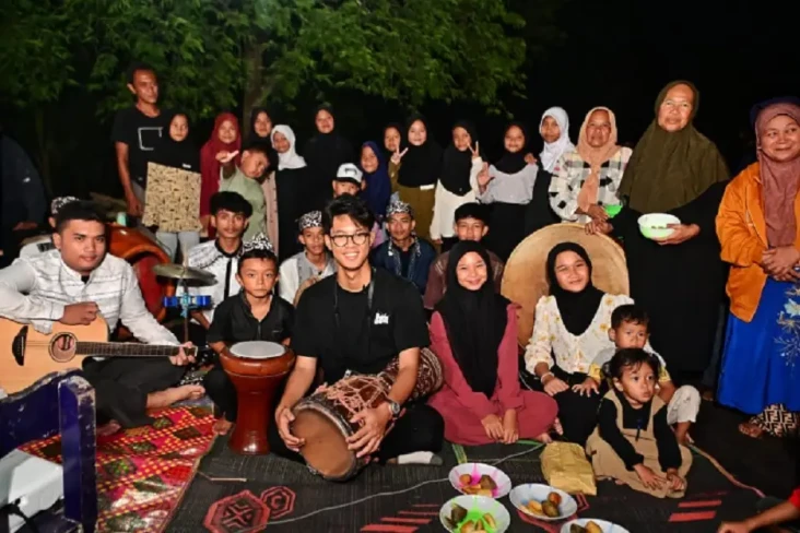 Sambangi Serang Banten,...