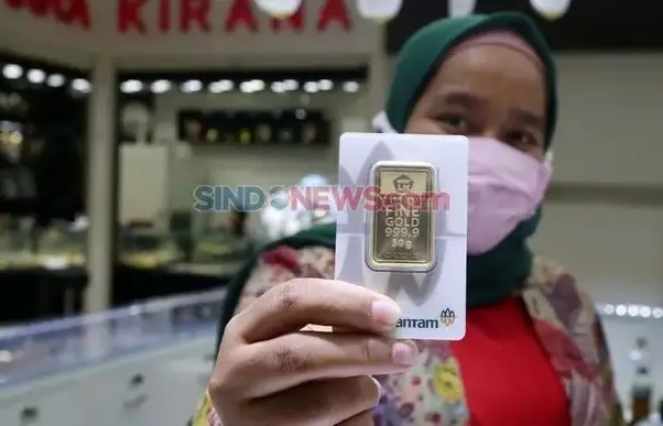 Harga Emas Antam Hari...