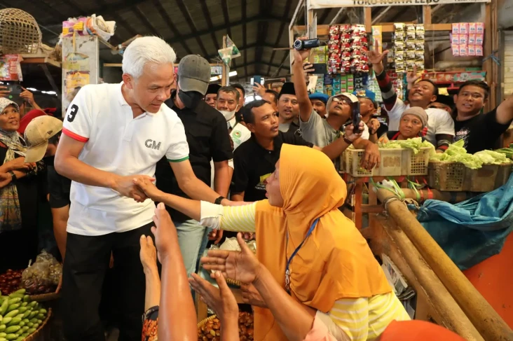 Harga Beras Tak Kunjung...