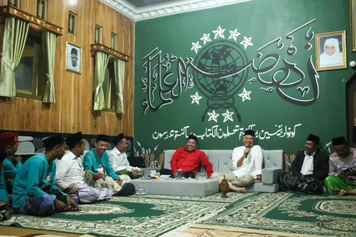 Ganjar Nginap di Pesantren...