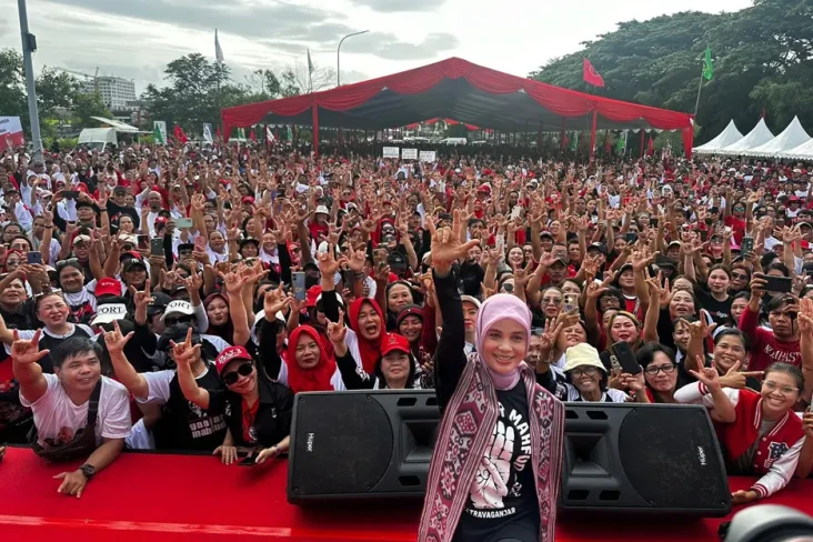 Atikoh Tepis Isu Bansos...