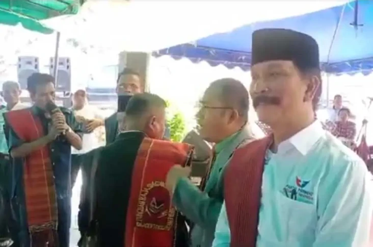 Pesta Bona Taon Se-Aceh...