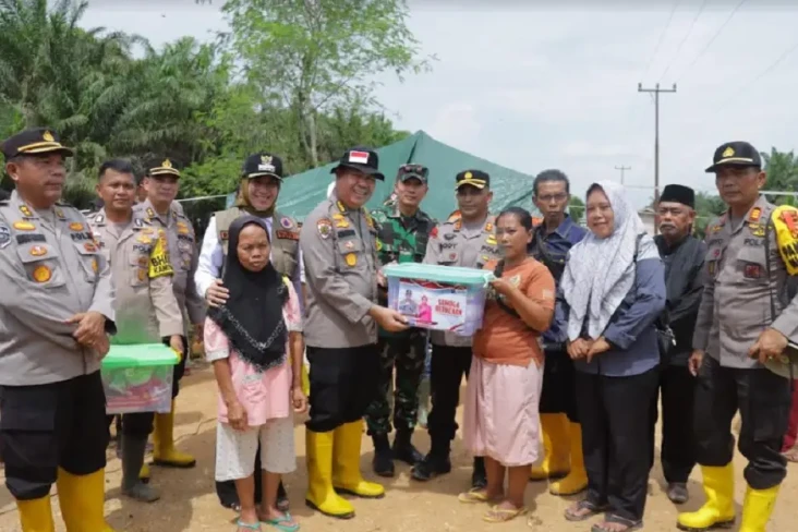 Irwasda Polda Riau dan...