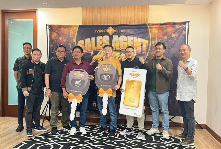 1.000 Lebih Sales Agen...