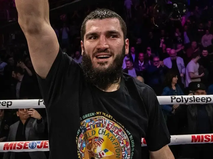 Sindiran Beterbiev kepada...