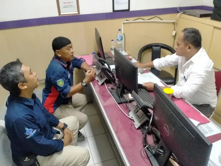 Oknum Pegawai PDAM Indramayu...