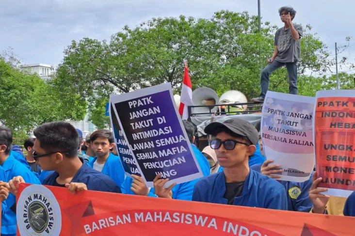 Mahasiswa Dukung PPATK...