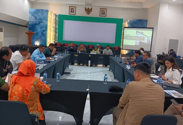 TPN Ganjar-Mahfud Sambut...