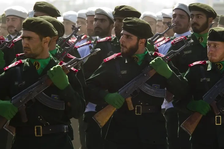 Perwira IRGC Ditembak...