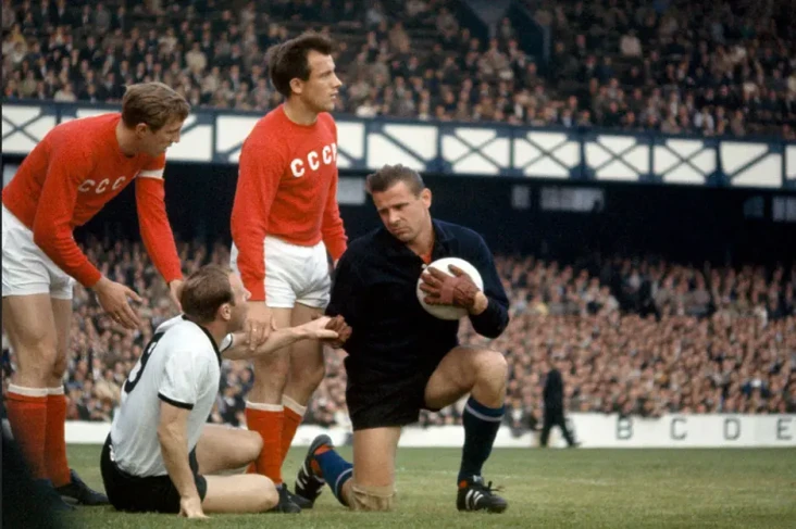 Kisah Lev Yashin: Kiper...