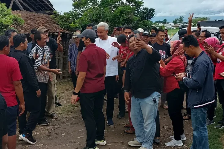 Ganjar Blusukan ke Desa...