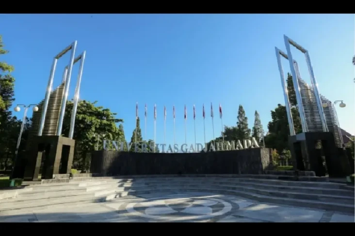 Mau Kuliah di UGM? Ini...