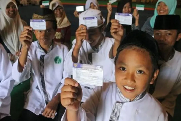 Perluas Akses Pendidikan,...