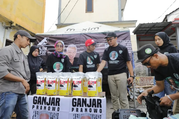 Bantu Penuhi Kebutuhan...