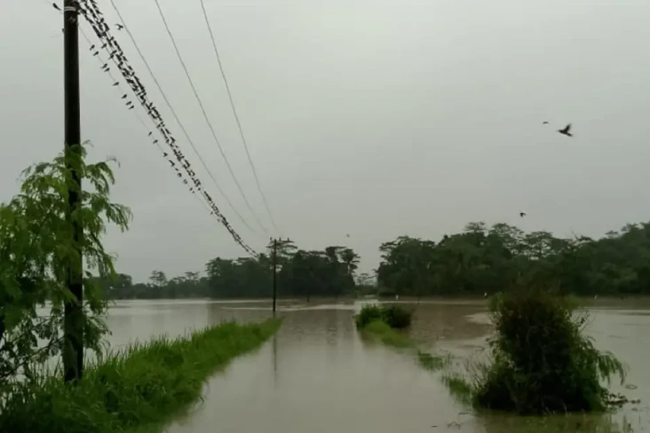 Banjir Rendam 3 Desa...
