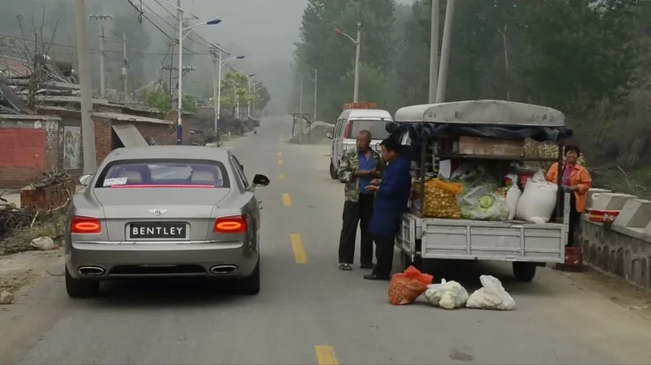 Penjualan Bentley di...