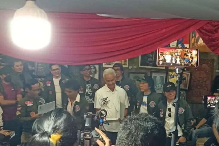 Dapat Dukungan Slank,...