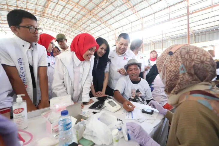 Perindo Gelar Cek Kesehatan...