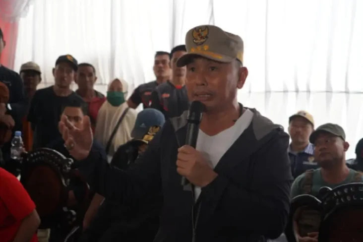 Gubernur Kalteng Sugianto...