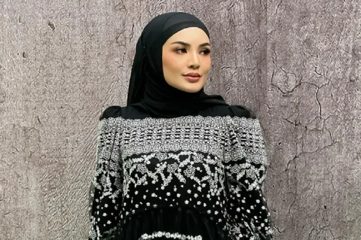 Nindy Ayunda Nyaman...