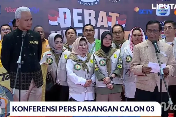 Ramah Lingkungan, Baju...