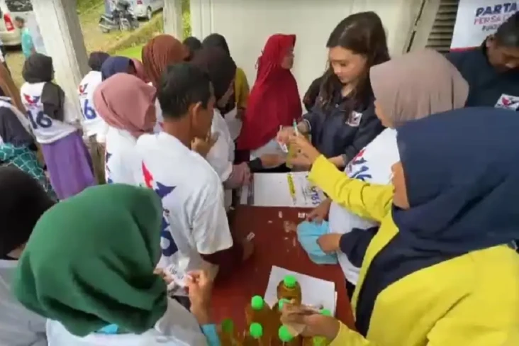 Ringankan Beban Ekonomi...