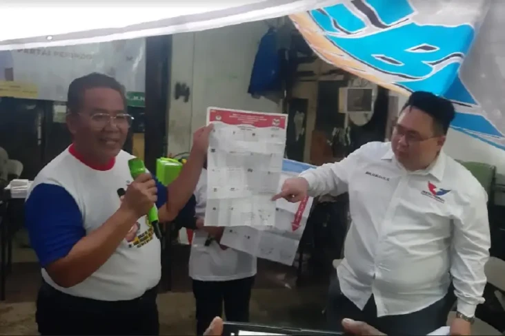 Sapa Warga Surabaya,...
