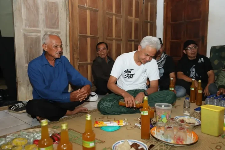 Ganjar Menginap di Desa...