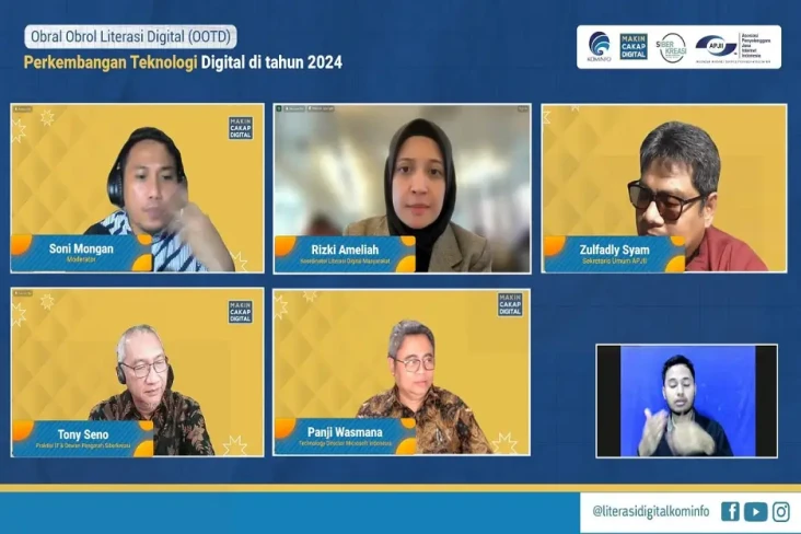 215 Juta Masyarakat...