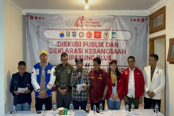 Mahasiswa Kelompok Cipayung...