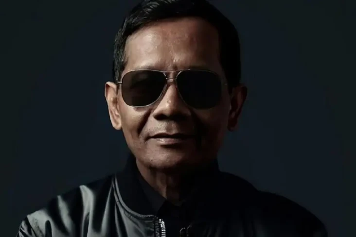 Mahfud MD Tampil Gagah...