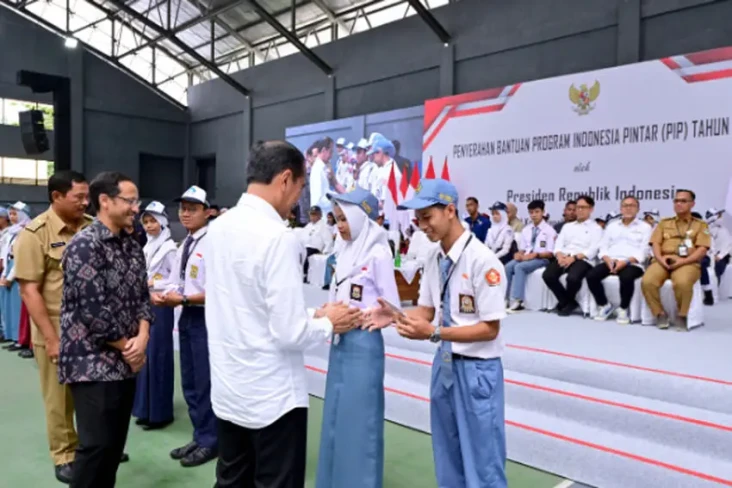 Kabar Gembira, Bantuan...