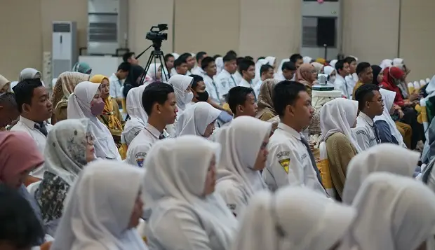 Noval Hariyanto Berani...