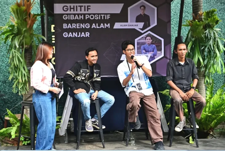 Bahas Program Ganjar-Mahfud,...