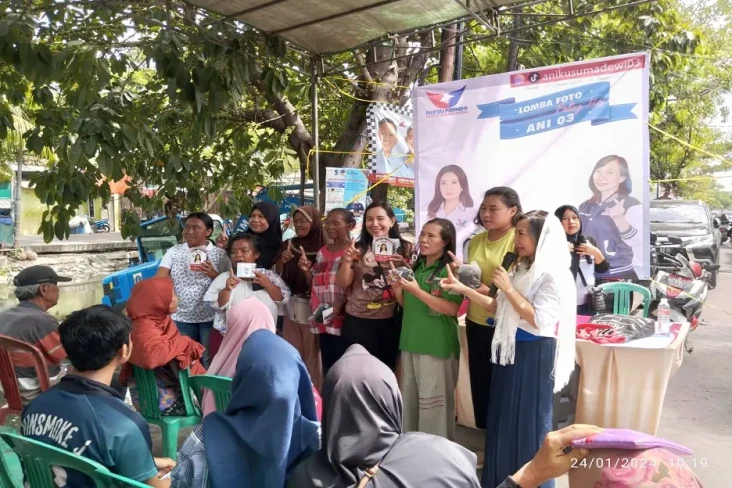 Caleg Perindo Ani Kusumadewi...